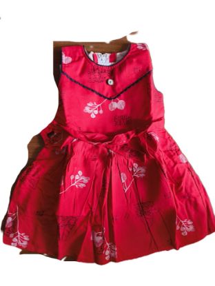 ఆడపిల్లల ఫ్రాక్ యొక్క చిత్రం