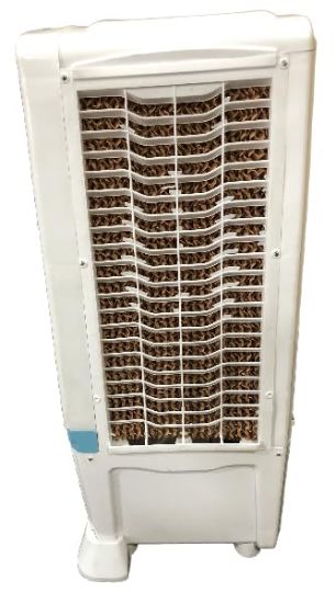 100 లీటర్ల తేనెగూడు ప్యాడ్‌తో ఇంటికి IKIA బూస్టర్ ఎయిర్ కూలర్. యొక్క చిత్రం