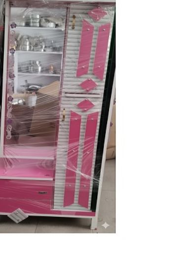 డ్రెస్సింగ్ టేబుల్, (2 అడుగులు) పింక్ మెటల్ అల్మిరా/వార్డ్‌రోబ్, పూర్తి పొడవు డ్రెస్సింగ్ మిర్రర్‌తో. యొక్క చిత్రం